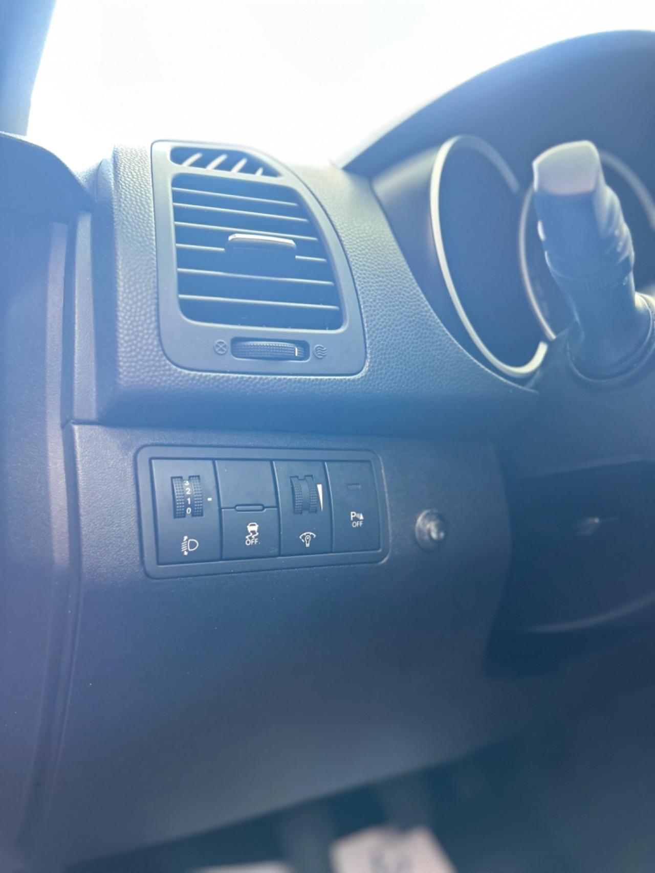 Kia Venga 1.4 CRDi 90 cv CrossOver High Tech 2015