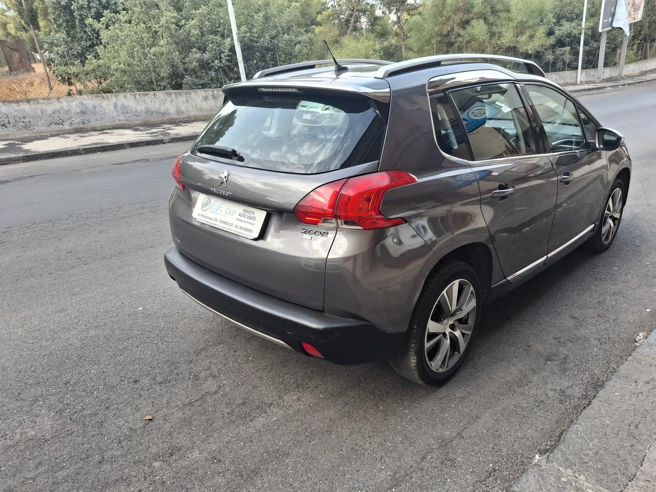 Peugeot 2008 1.6 e-HDi 92 CV Stop&Start Allure