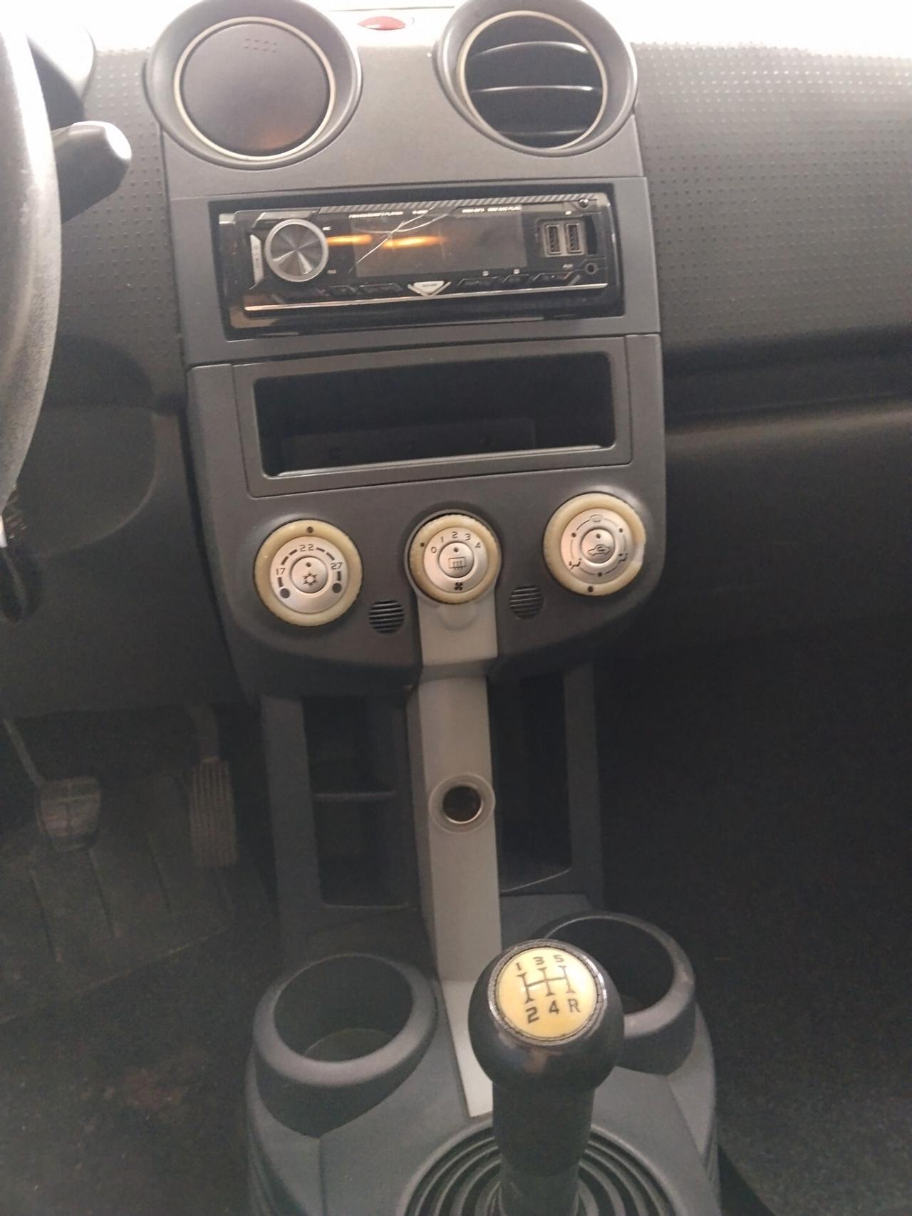Mitsubishi Colt 1.1 benzina 2008 CON GARANZIA