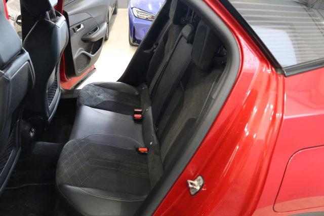 PEUGEOT 2008 BlueHDi 130 S&S EAT8 GT Pack