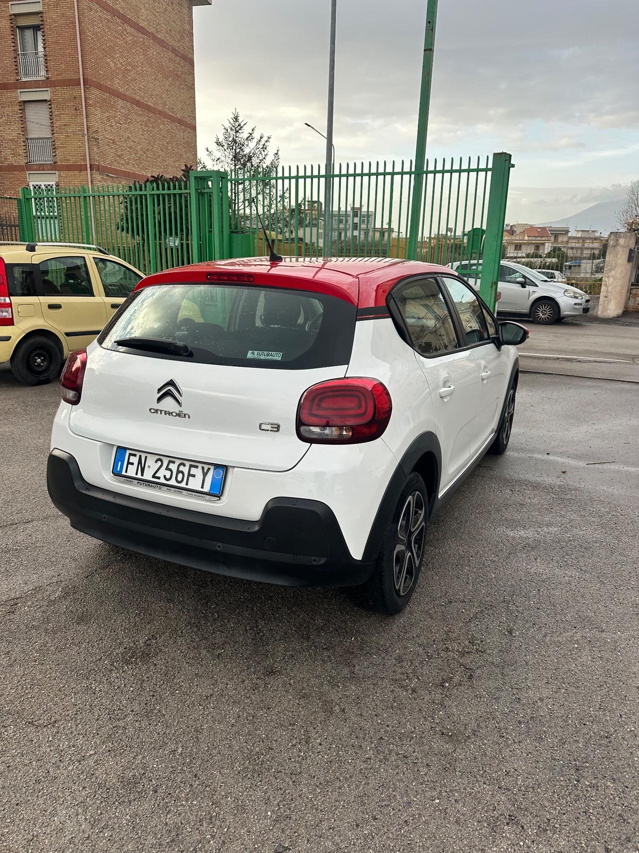 Citroen C3 PureTech 82 GPL Shine