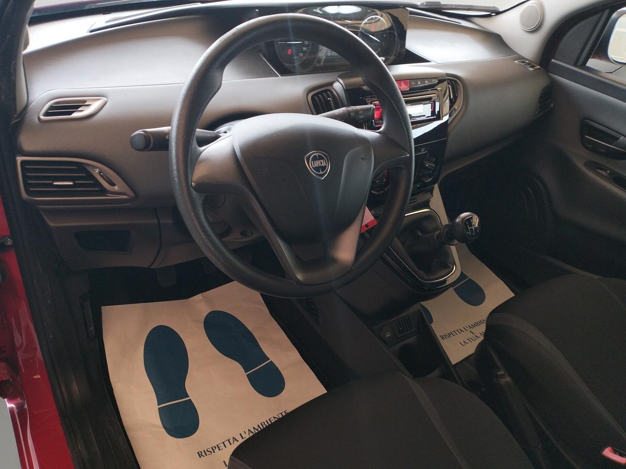 Lancia Ypsilon 0.9 TwinAir 85 CV Metano Ecochic Silver - NEOPATENTATI - EURO6