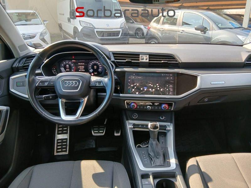 Audi Q3 Q3 40 2.0 tfsi Business Advanced quattro s-tronic.