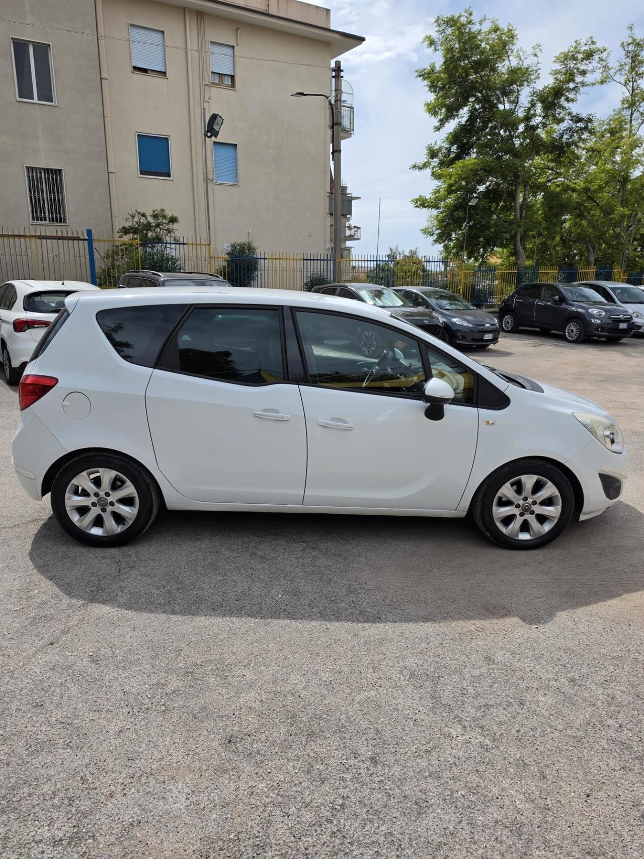 Opel Meriva 1.3 CDTI Cosmo