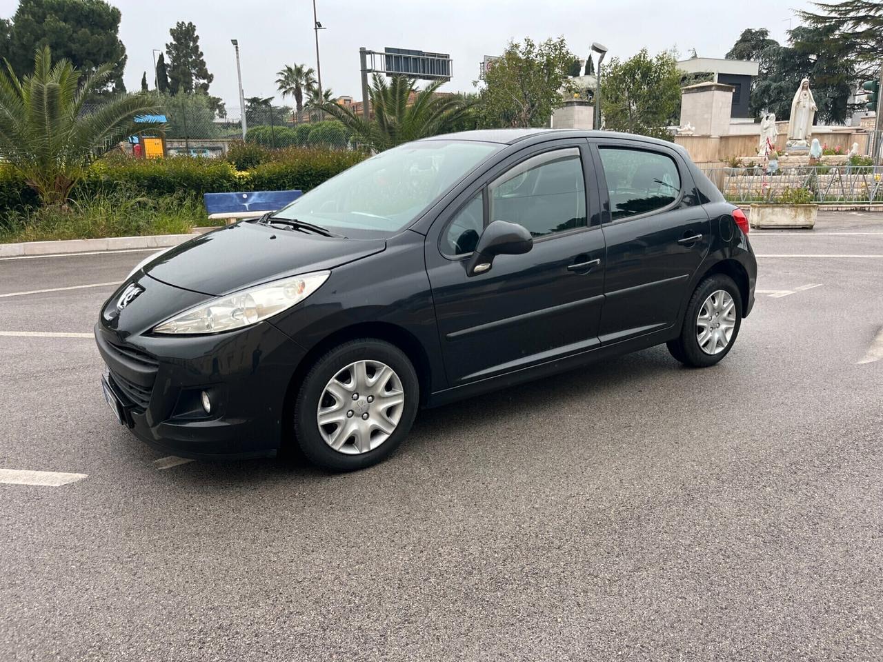 Peugeot 207 1.4 BENZINA KW 70 5p.UsatoGarantito