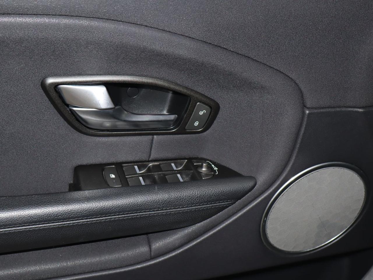 Land Rover Range Rover Evoque SE TD4 4x4 #12129