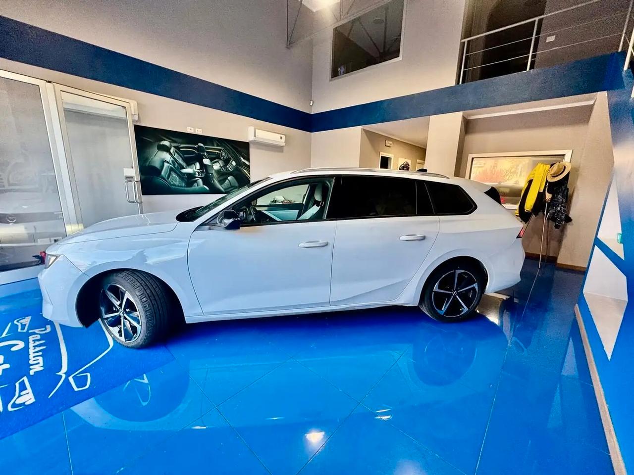 Opel Astra 1.5 Turbo Diesel 130 CV Sports Tourer Edition