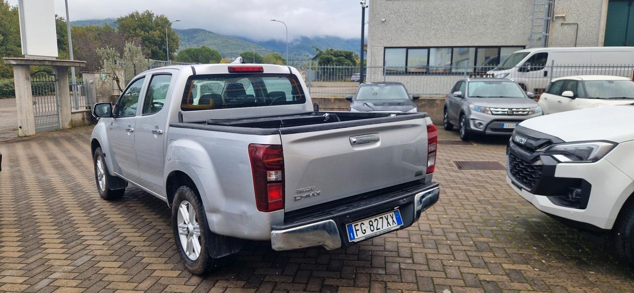 Isuzu D-Max 1.9 Crew Cab Solar Plus A/T 4WD