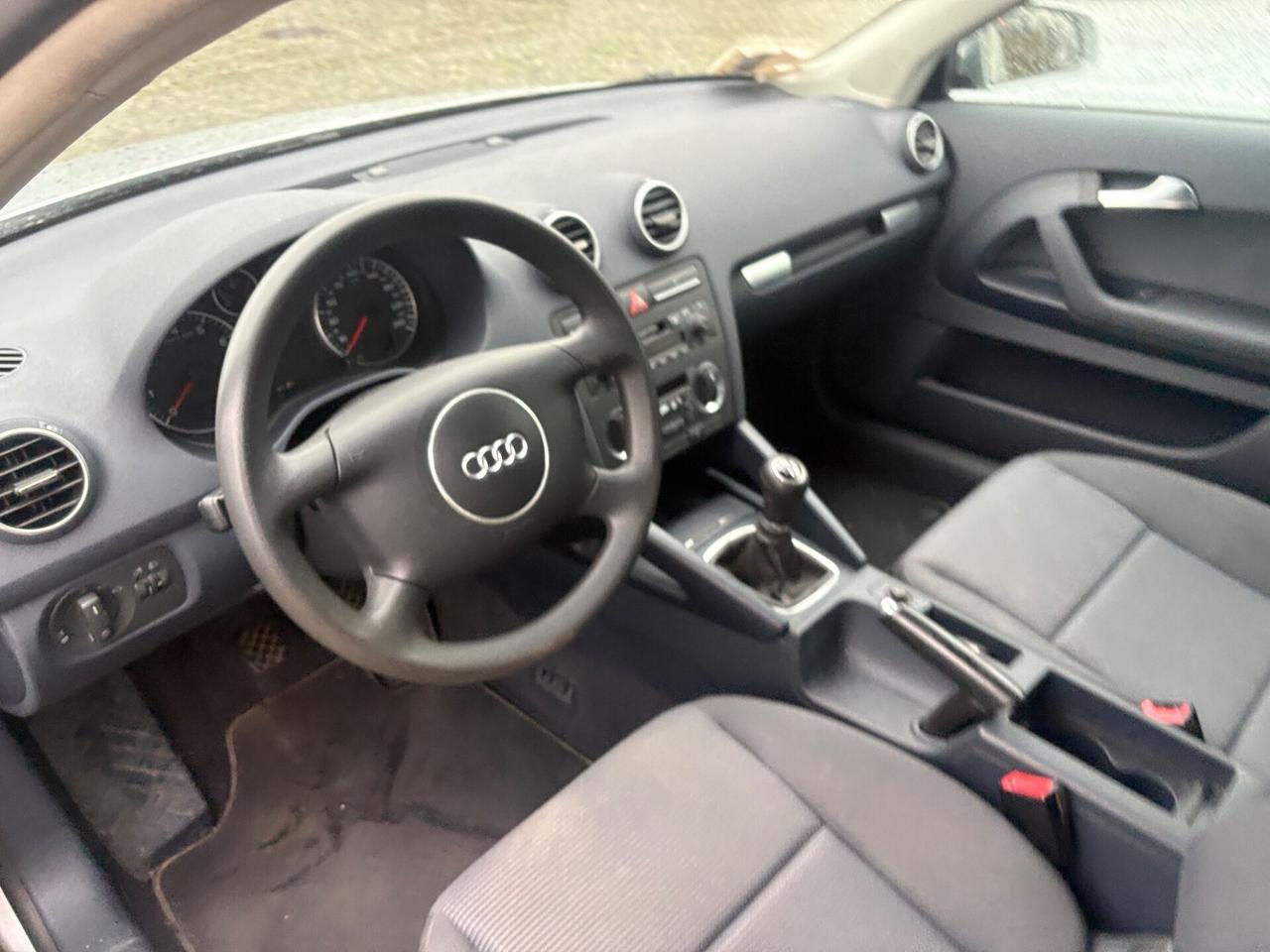 Audi A3 1.6 BENZINA NEOPATENTATI