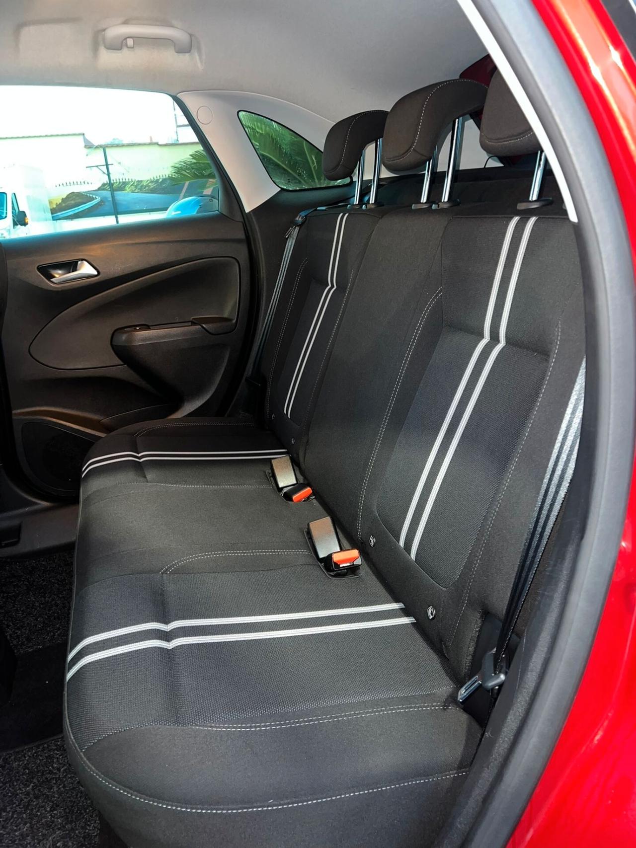 Opel Crossland 1.2 Turbo 12V 110 CV Start&Stop Design & Tech