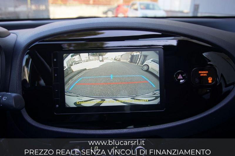 Toyota Aygo X 1.0B (72 CV) Trend Air S-CVT