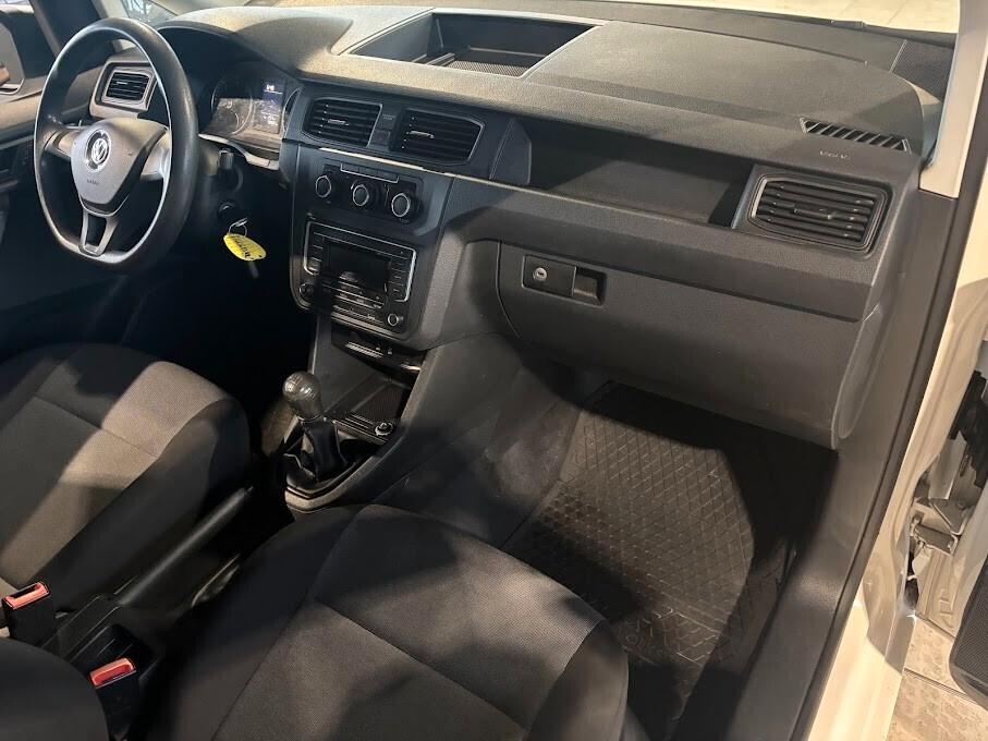 Volkswagen Caddy Maxi 2.0 TDI 102 CV 59.000km NEOPATENTATI