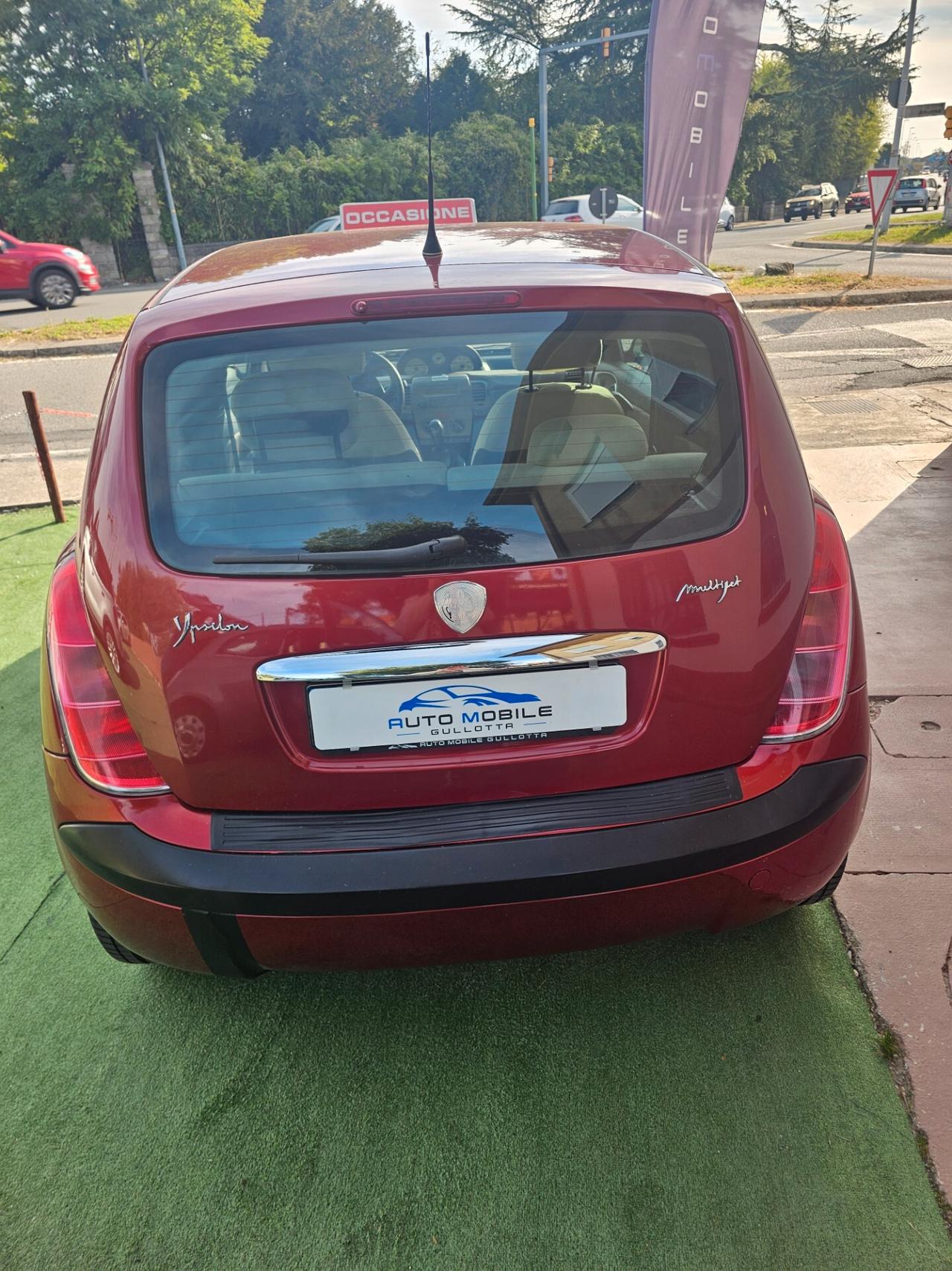 Lancia Ypsilon 1.3 Multijet 16V Platino