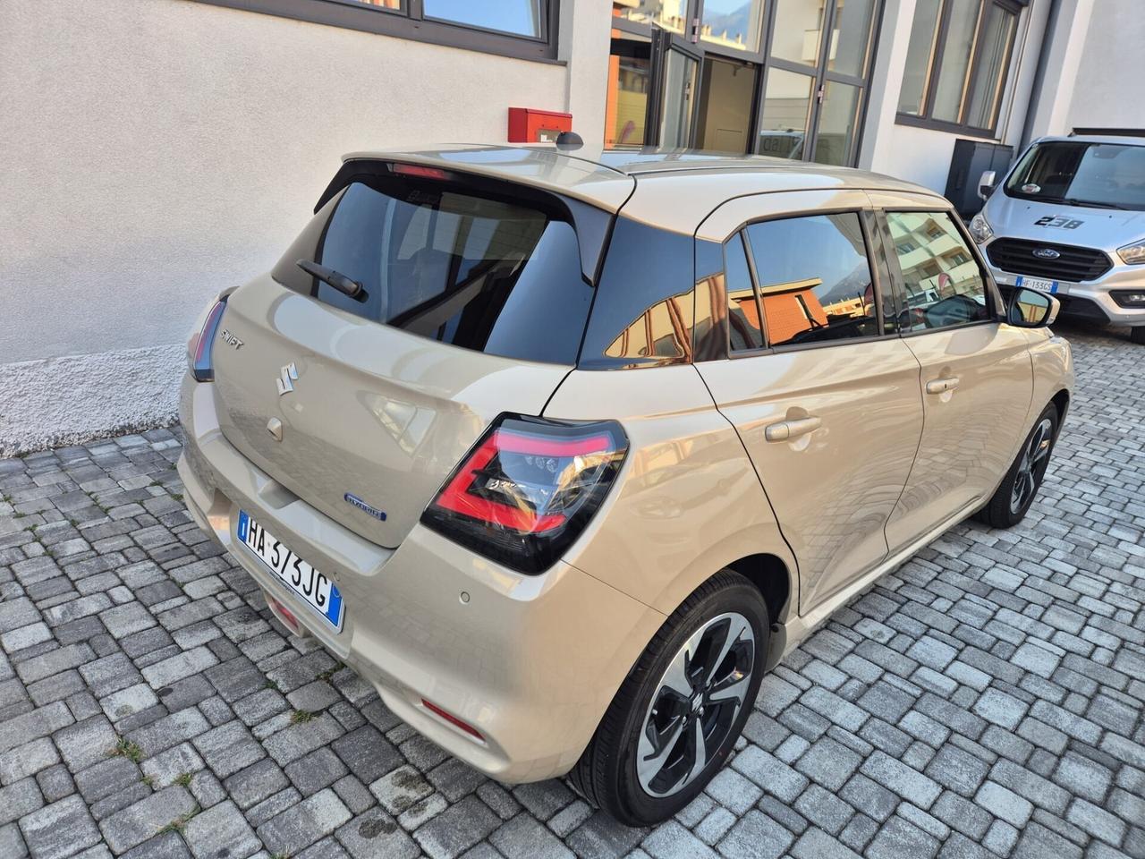 Suzuki Swift 1.2 Hybrid CVT Top