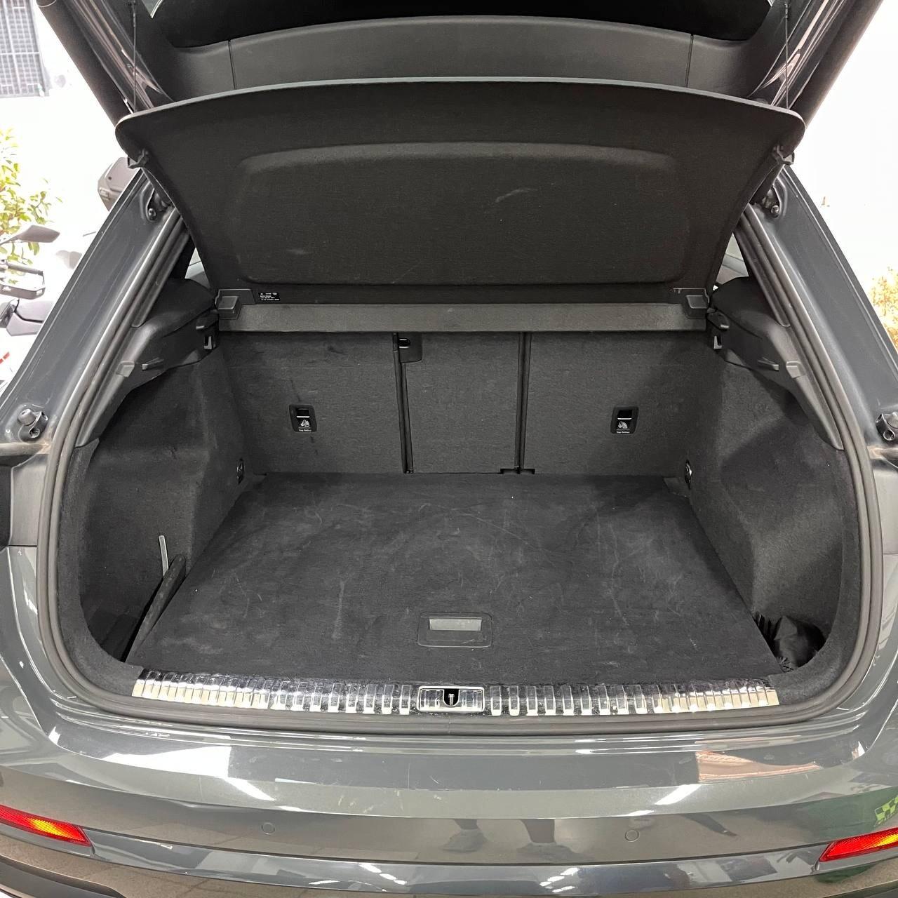 Audi Q3 35 TFSI Business Advanced