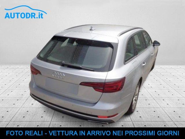 AUDI A4 Avant 30 TDI S-tronic Fari Matrix Navi Retrocamera