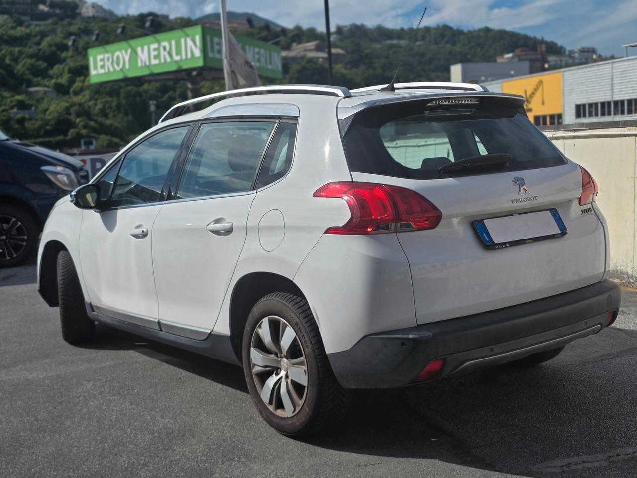 Peugeot 2008 PureTech 82 Allure