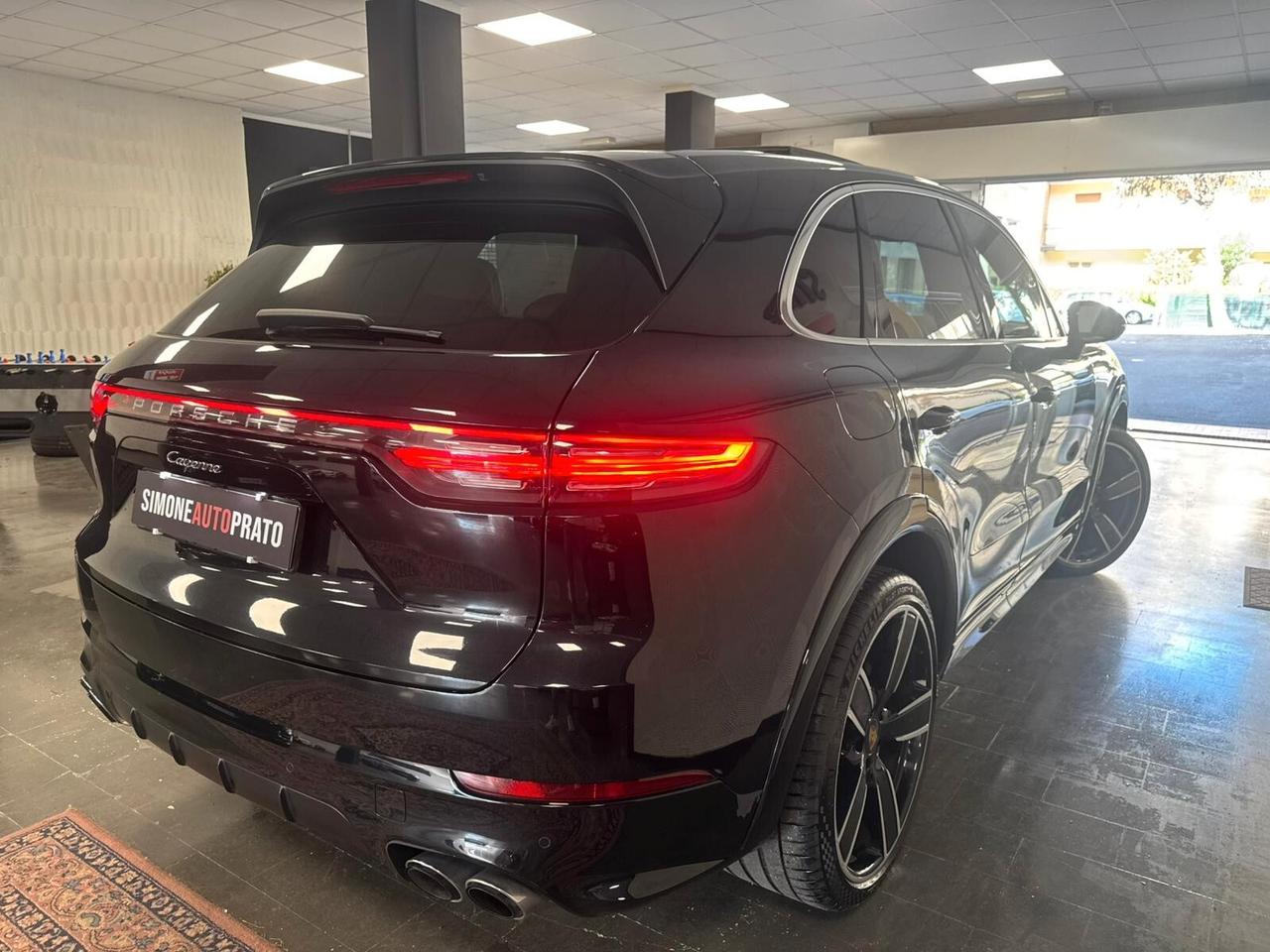 Porsche Cayenne 3.0 V6