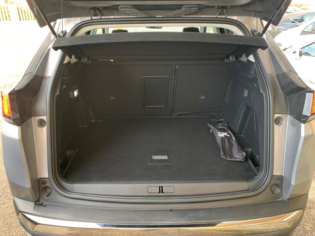 Peugeot 3008 BlueHDi 120 S&S "Allure" Unicoprop.