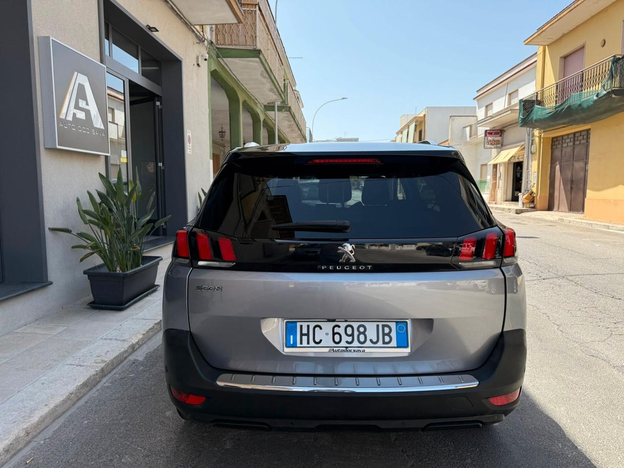 Peugeot 5008 BlueHDi 130 S&S Crossway