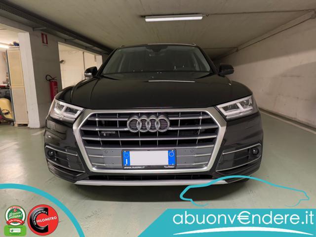 AUDI Q5 35 TDI S tronic Business Design