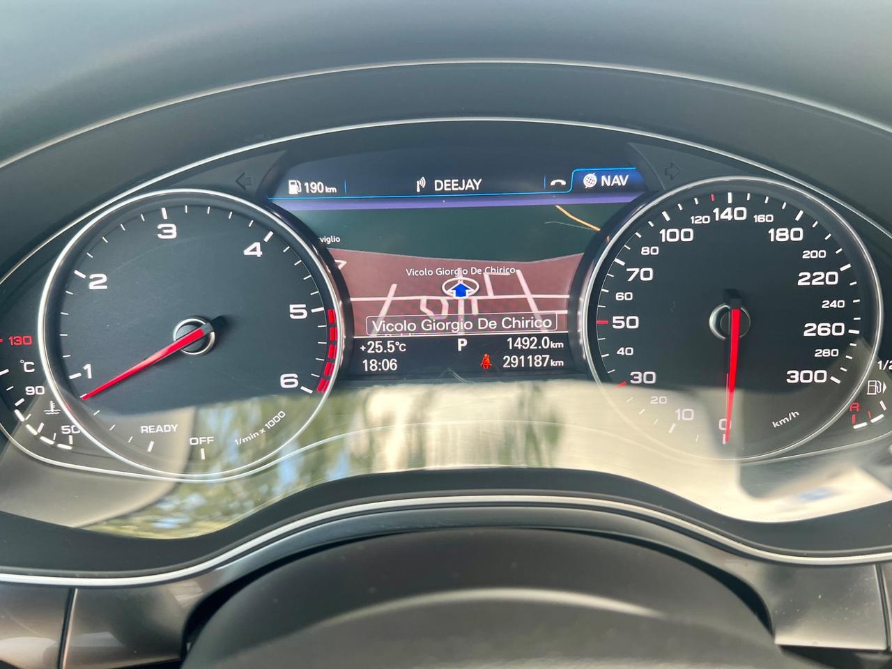 Audi A6 Avant 3.0 TDI quattro S tronic Business