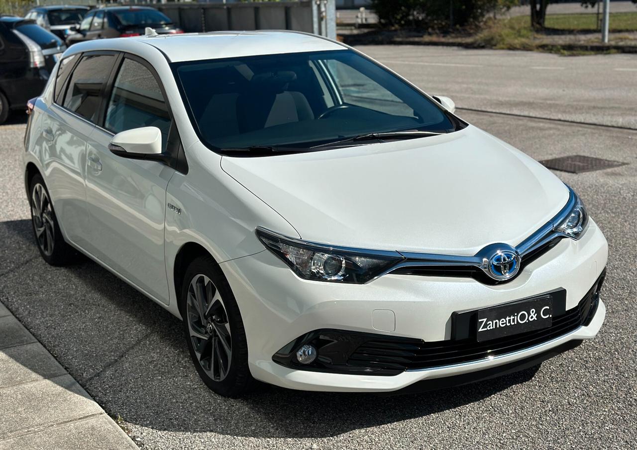 Toyota Auris 1.8 Hybrid Active