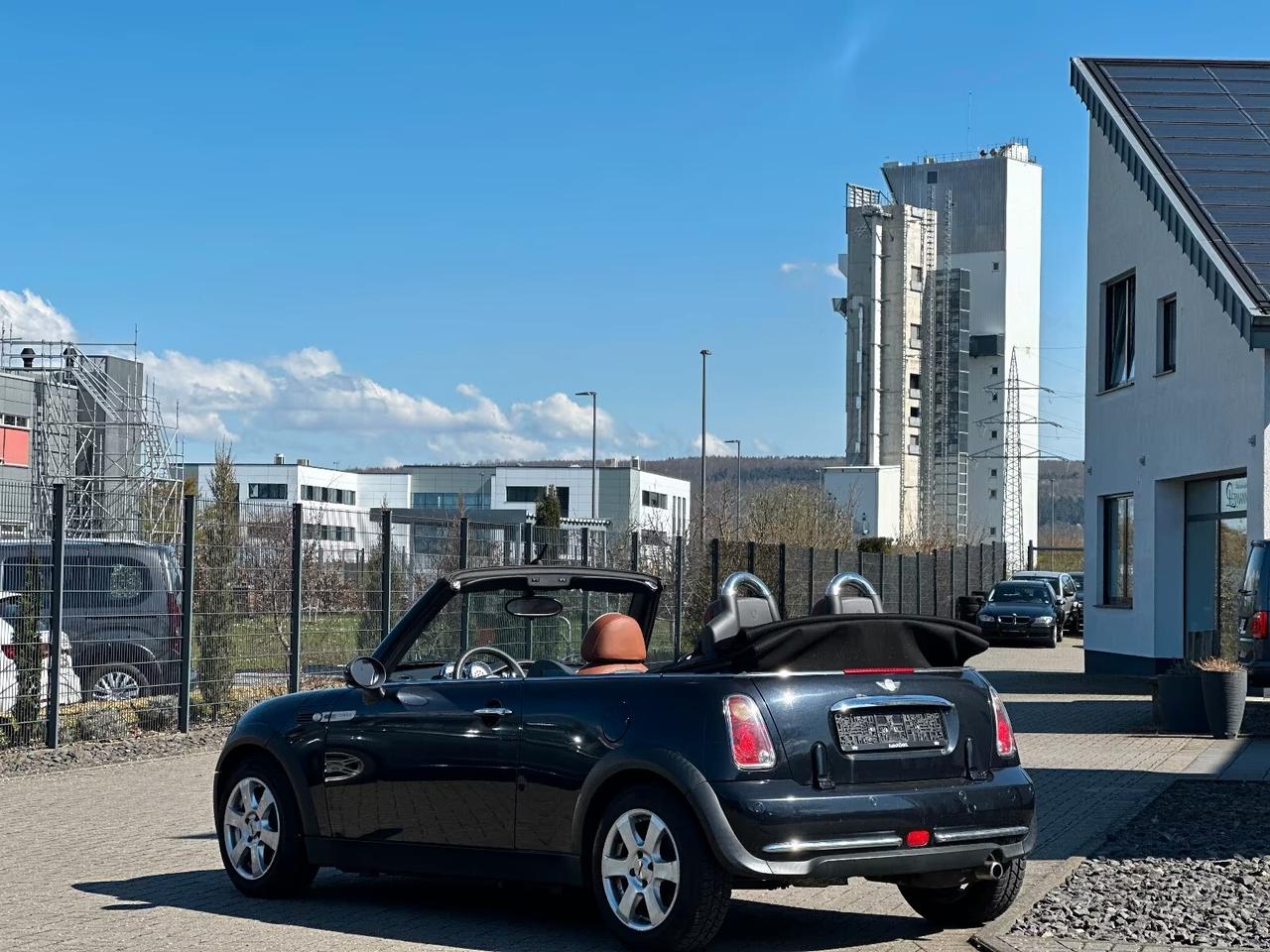 Mini 1.6 16V One Sidewalk Cabrio