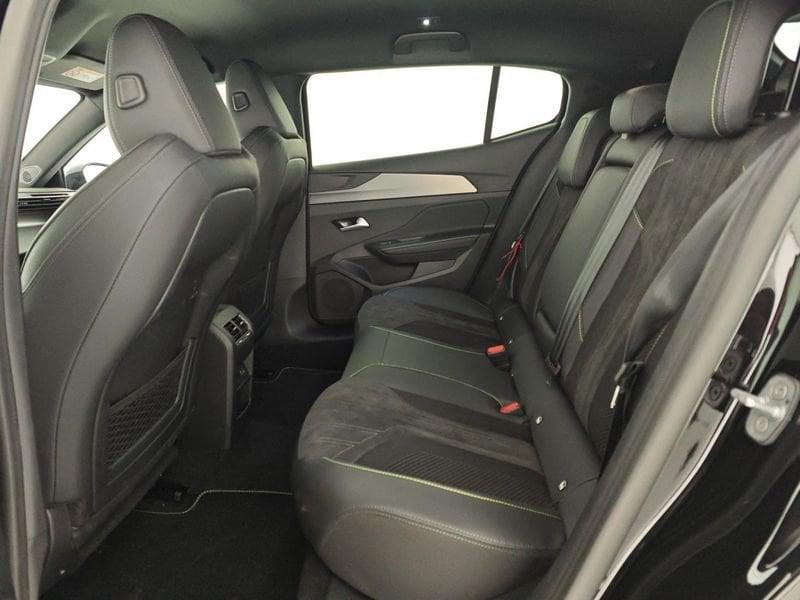 Peugeot 408 Hybrid 145 e-DCS6 GT