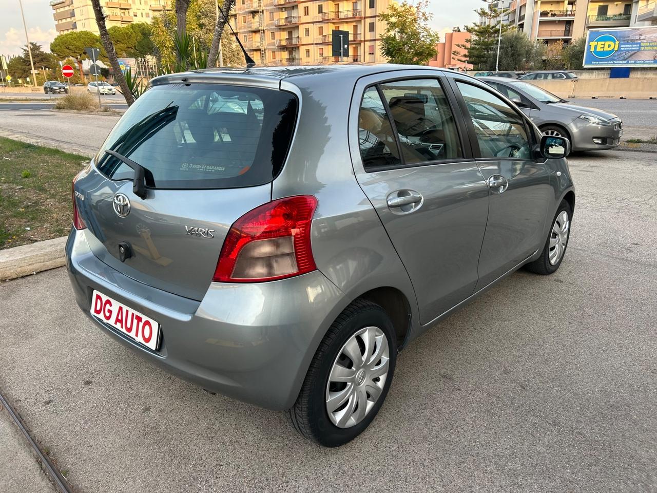 Toyota Yaris 1.4 diesel 90 cavalli 2007 automatica