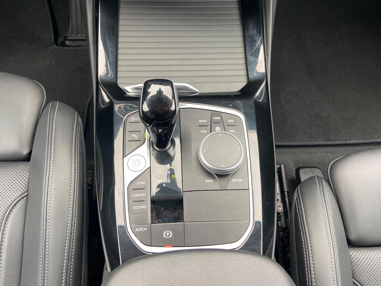 BMW X3 sdrive18d mhev 48V auto