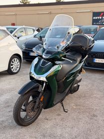 Honda SH 125 VETRO FINANZIAMENTO IN SEDE