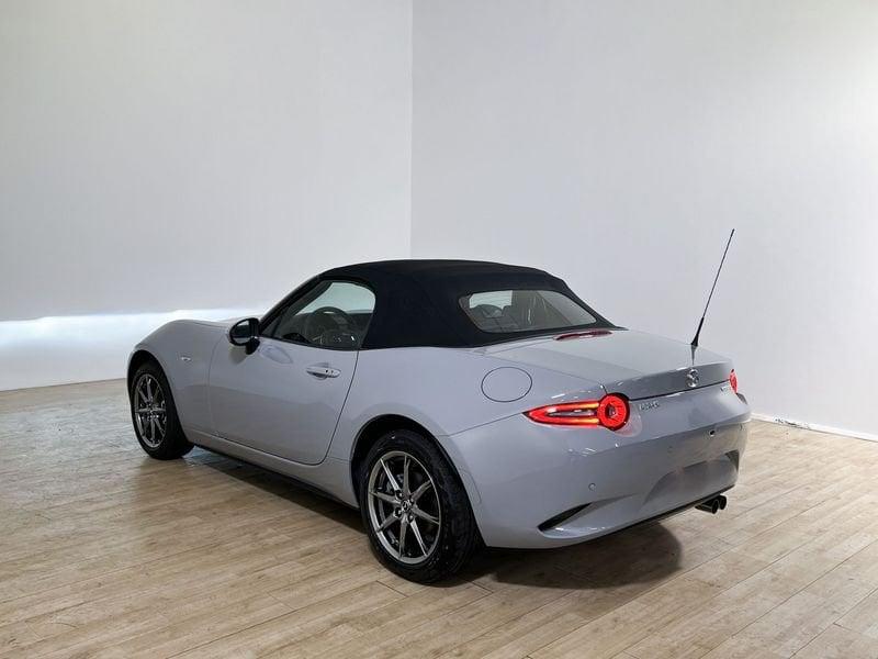 Mazda MX-5 1.5L Skyactiv-G Exclusive-Line