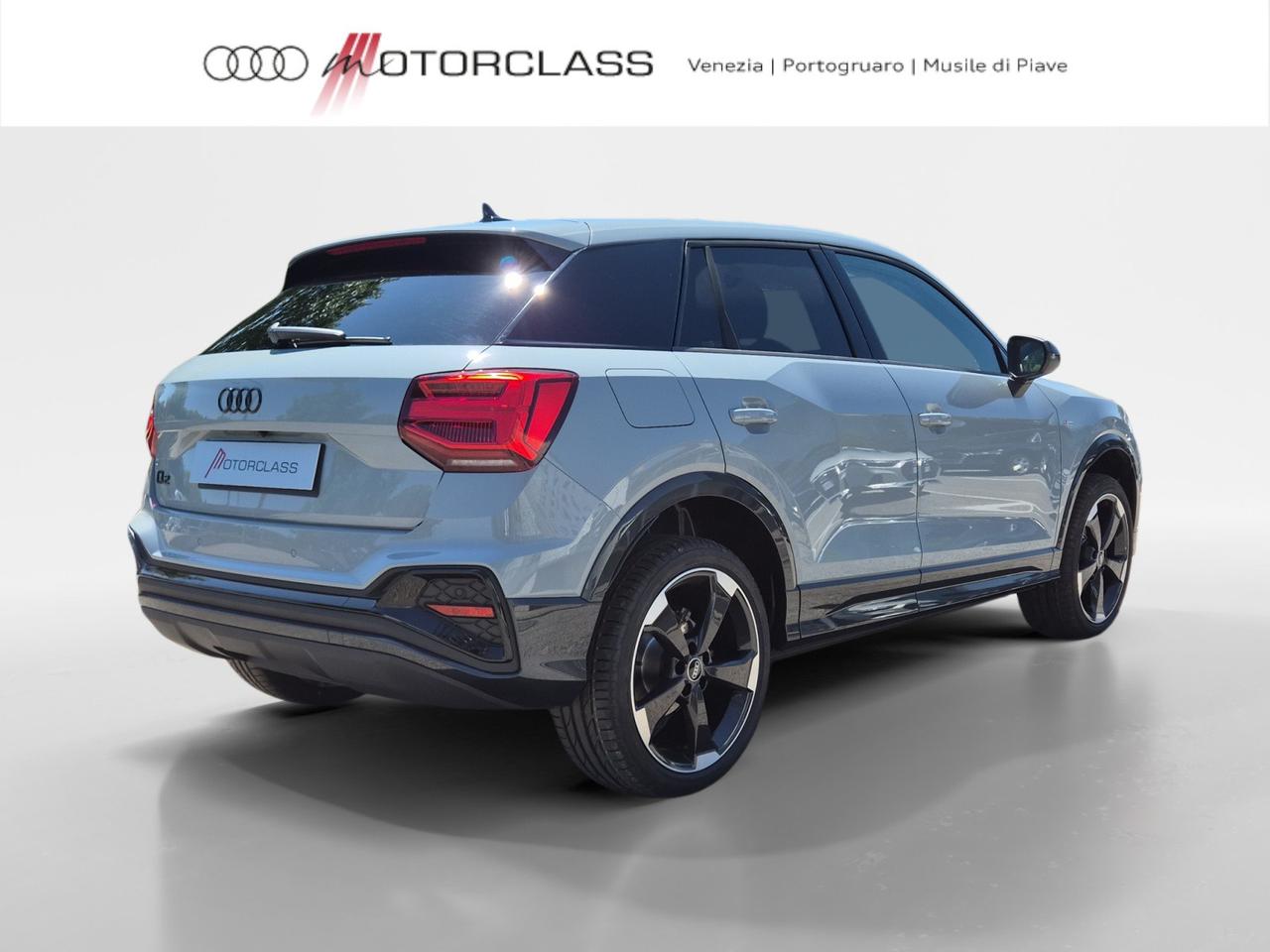 Audi Q2 35 1.5 tfsi identity black s tronic