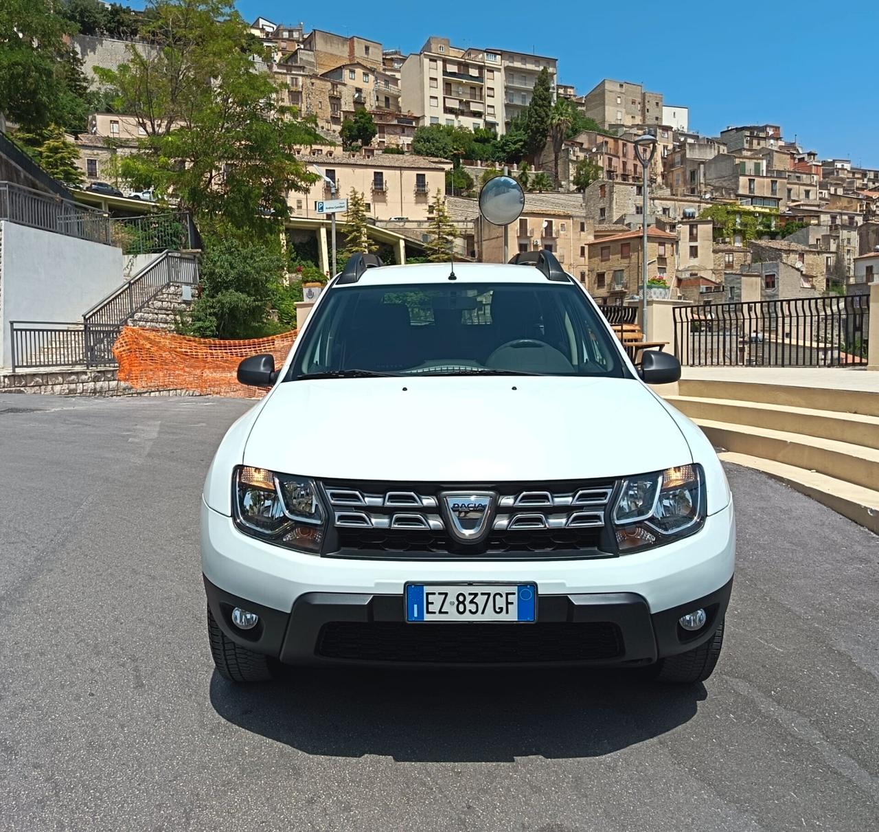 Dacia Duster 1.6 110CV 4x2 GPL Lauréate