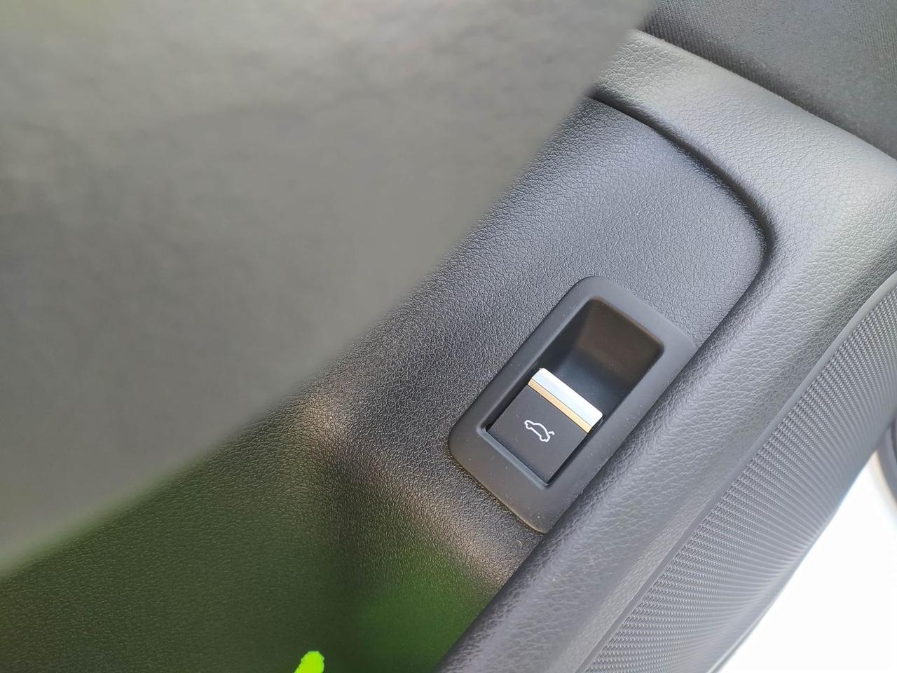 Audi A4 Business Advanced 2.0 35 TDI MHEV #8151