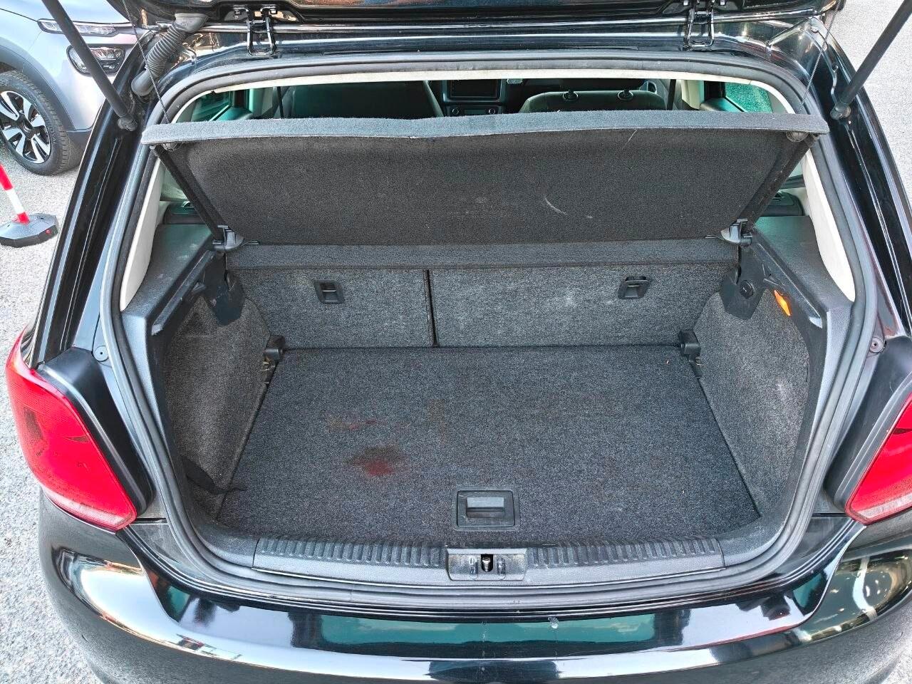 VOLKSWAGEN Polo 5ª serie Polo 1.6 TDI 90CV DPF...