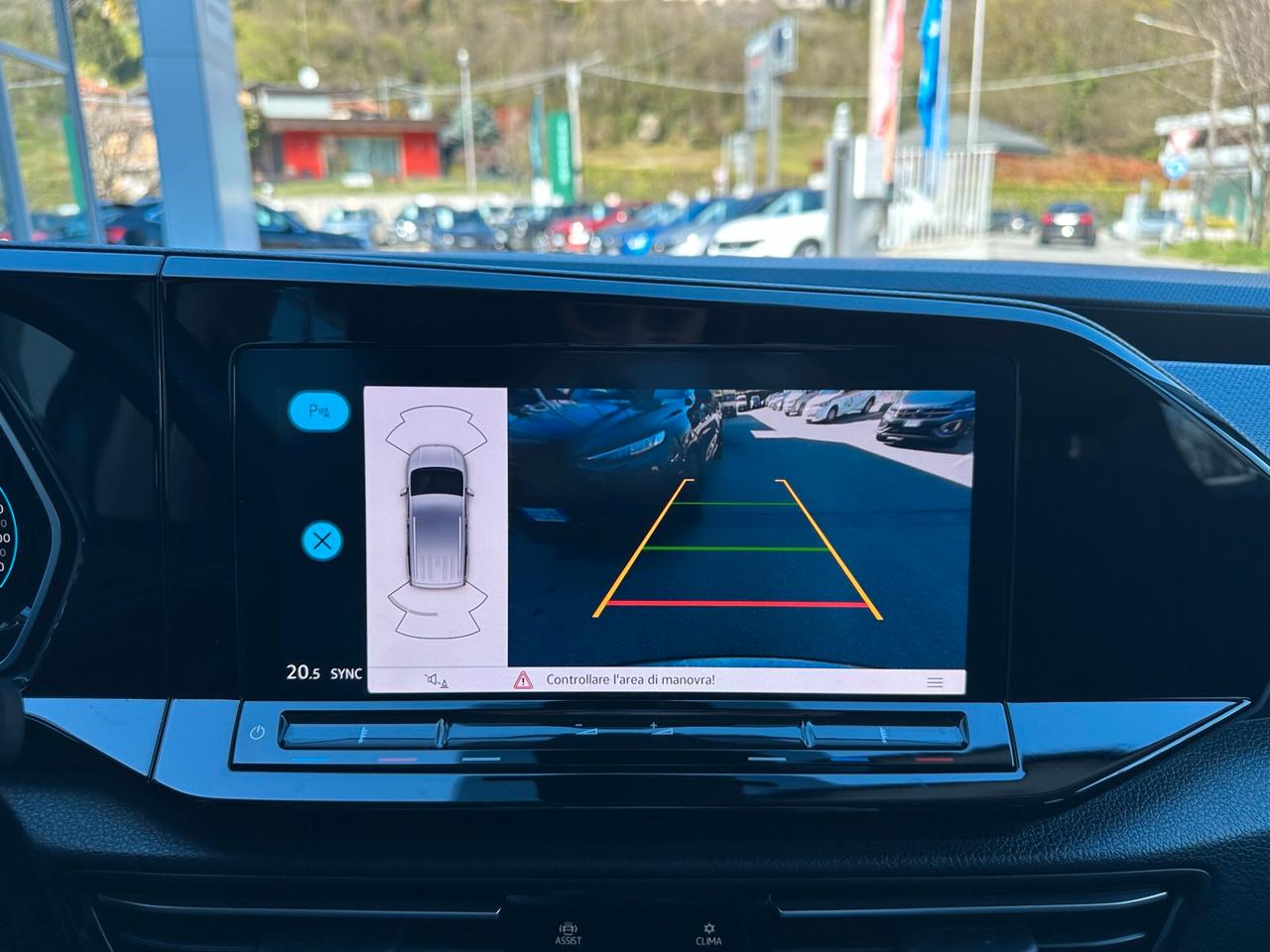 Volkswagen Caddy 2.0 TDI 122 CV DSG Style