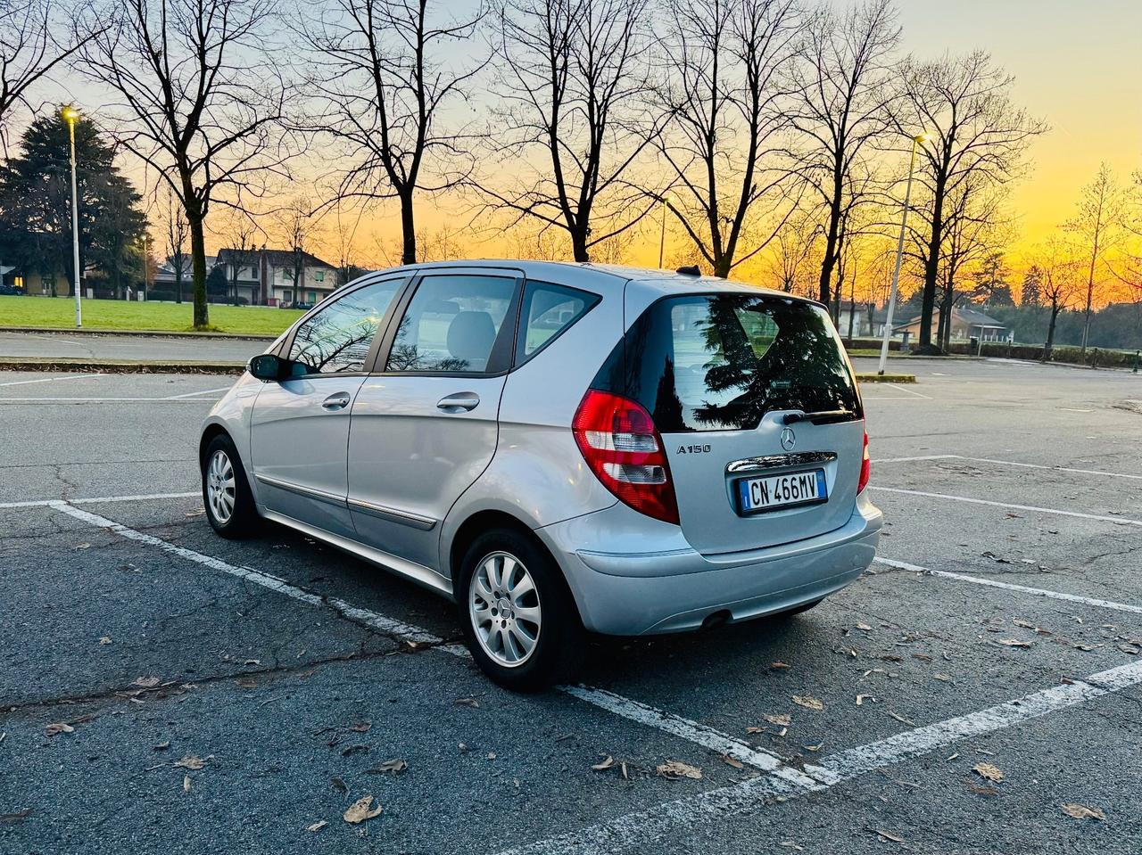 Mercedes-benz A 150 Classic Basic