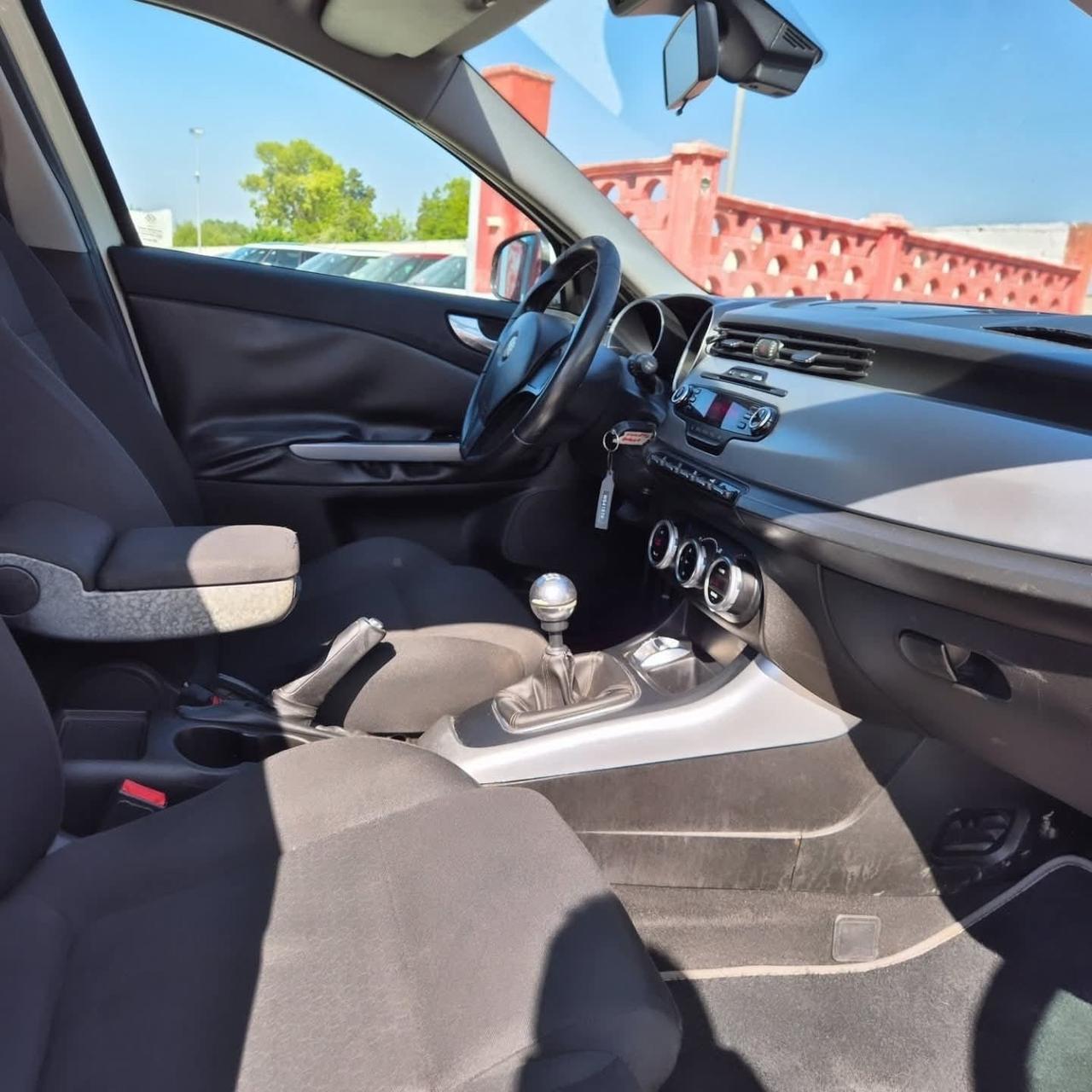 Alfa Romeo Giulietta 1.6 JTDm-2 105 CV Progression