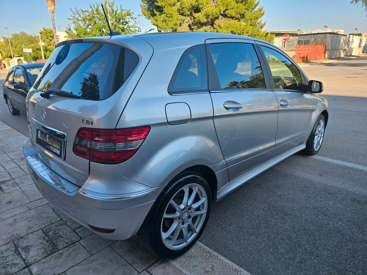 MERCEDES B180 CDI 109CV PREMIUM AUTOMATIK