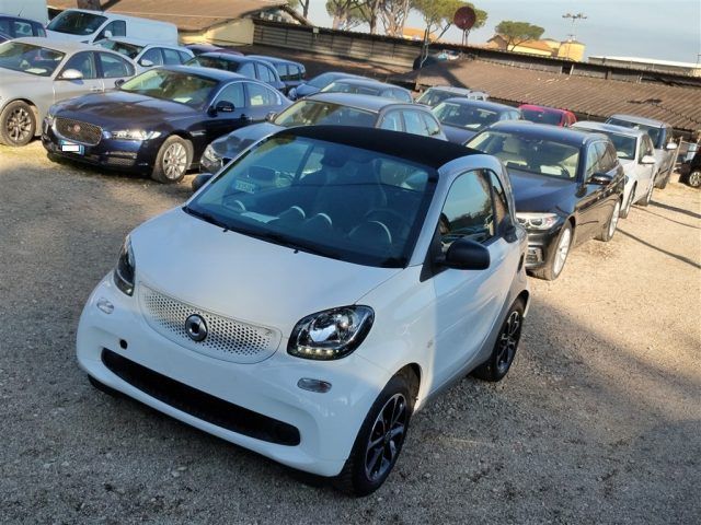 SMART ForTwo 1.0 AndroidAuto,CRUISE,CERCHI LEGA,CLIMA ..