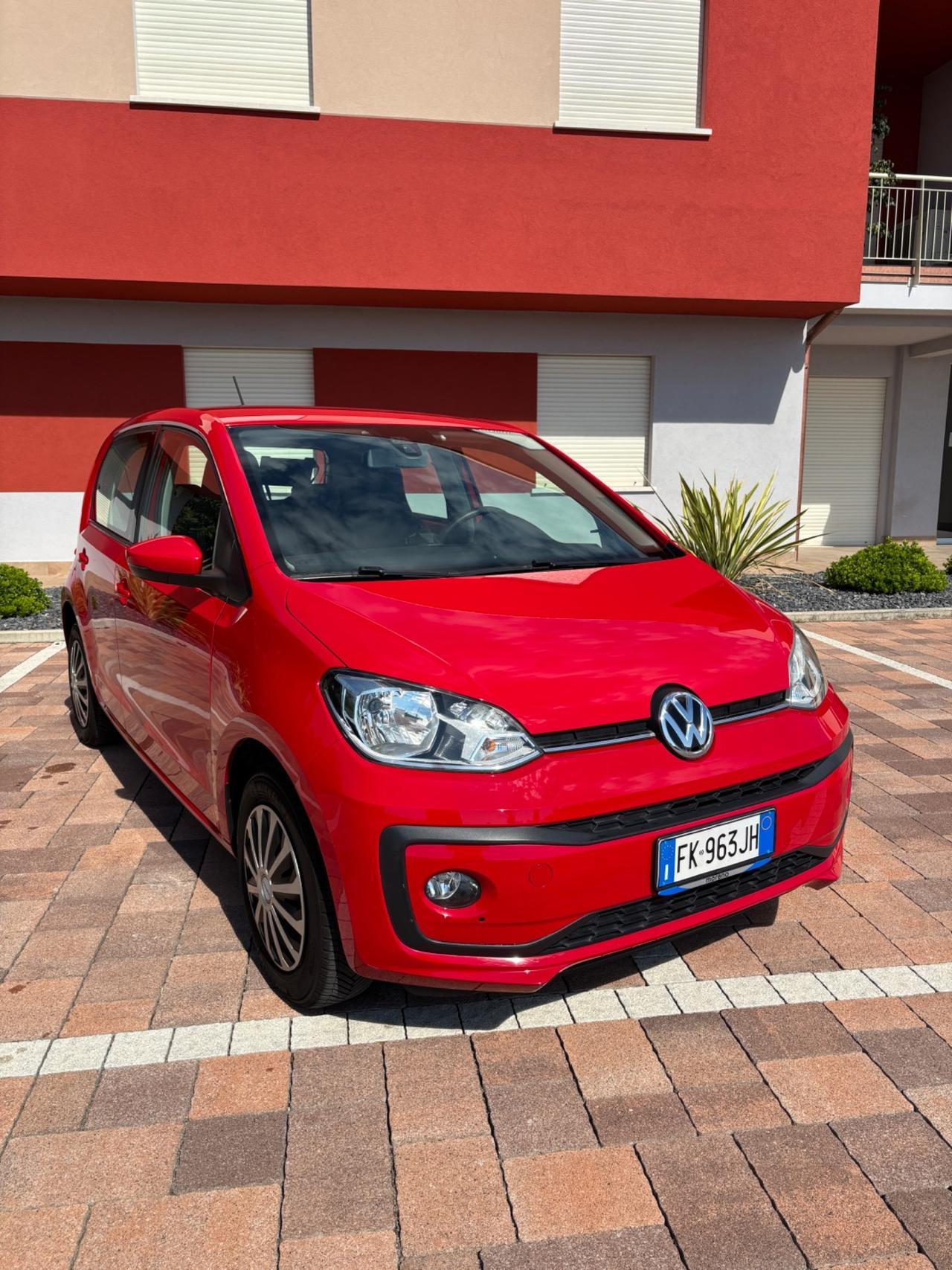 Volkswagen up! 1.0 5p. 75 cv
