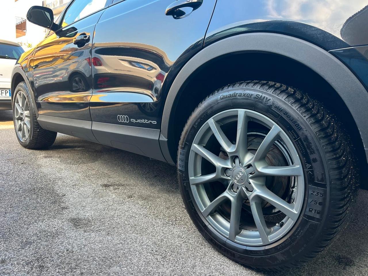 Audi Q3 2.0 TDI quattro S tronic Business Plus