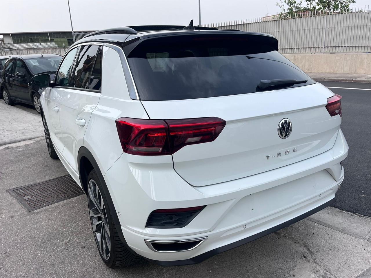 Volkswagen T-Roc 1.6 TDI SCR Advanced BlueMotion Technology R Line