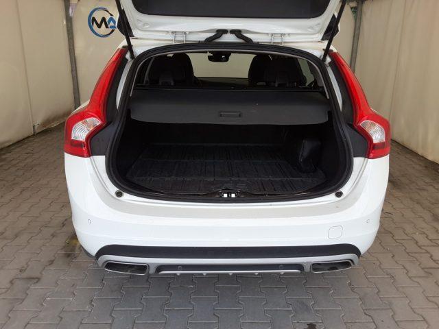 VOLVO V60 Cross Country D3 150cv Geartronic Business