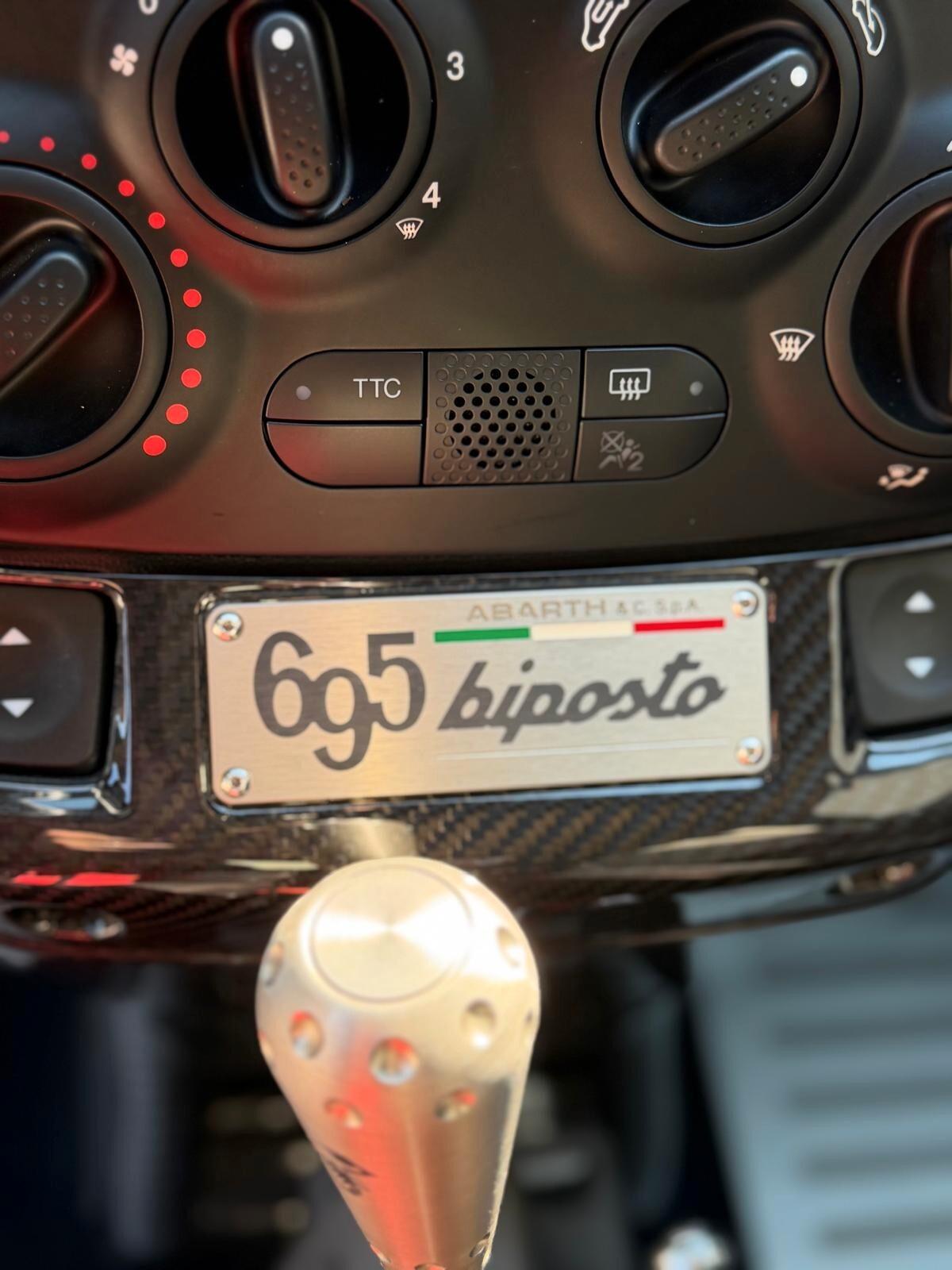 Abarth 695 1.4 Turbo T-Jet 190 CV Biposto