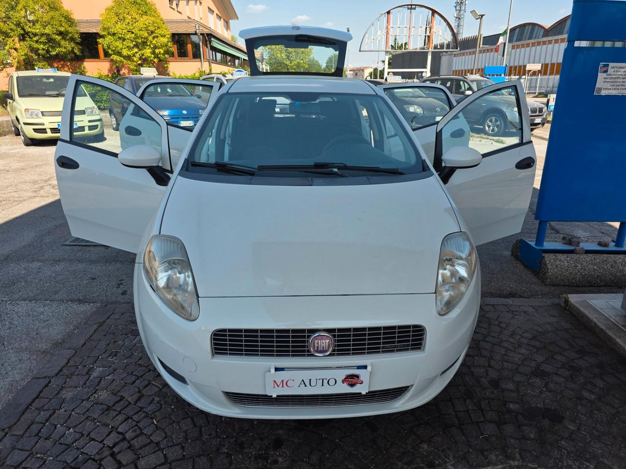 Fiat Grande Punto 1.3 MJT 75 CV 5 porte Autocarro 4posti Van