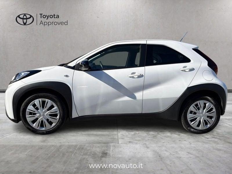 Toyota Aygo X 1.0B (72 CV) Active S-CVT