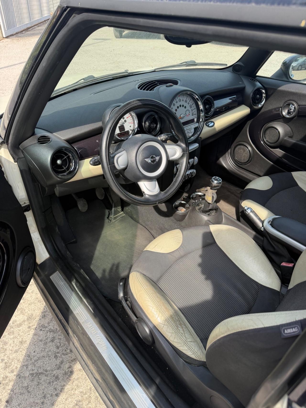 Mini 1.6 16V Cooper D